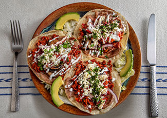 tacos at zandoyo